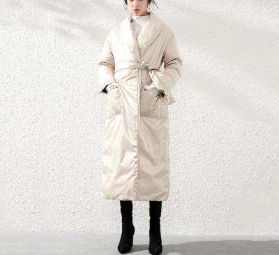 China Hot sale ladies collar ladies waterproof young women down coat jacket long winter with belt and lapel for sale