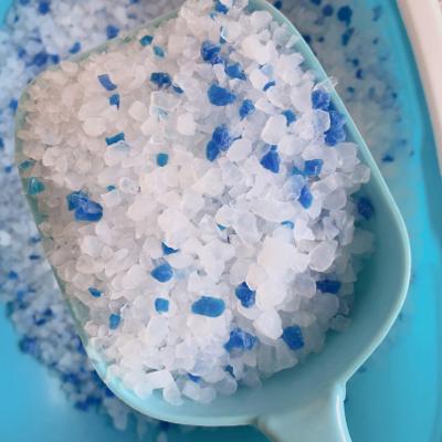 China Cats Wholesale High Quality Silica Gel Clean Blue Crystal Cat Litter for sale