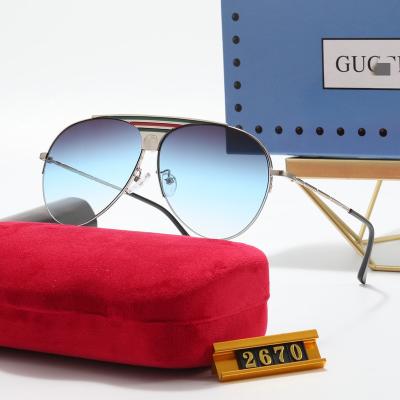 China Fashion Tone Sunglasses Oversized Frame Ladies Designer Sunglasses G Men's Style Multiple Colors Luxury Quality Sunglasses for sale