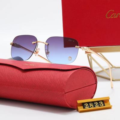 China Fashion Tone Sunglasses Oversized Frame Ladies Designer Sunglasses C Men's Style Multiple Colors Luxury Quality Sunglasses18 for sale