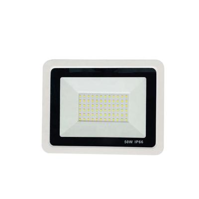 China Long Lifespan 2835 LED Low Price 3000-6500K Outdoor Waterproof Park Stadium Led Spot Light for sale