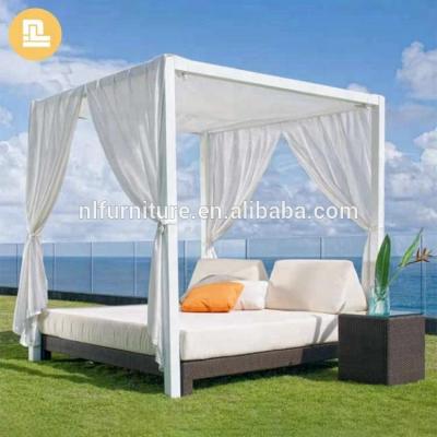 China New Style Garden Comfort Modern Casual Outdoor Bed Furniture Outdoor Daybed Set for sale