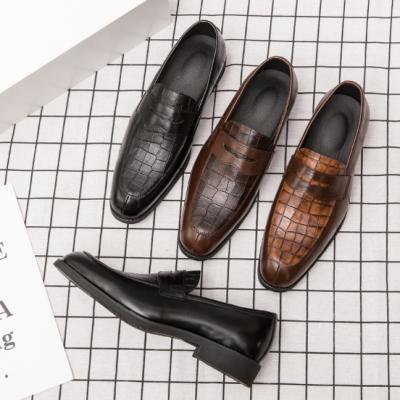 China Fashion Trend UP-3433r Mens Business Shoes 2021 Large Size PU Leather Mens Shoes for sale