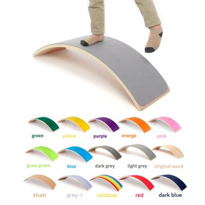 China Montessori Fitness Balance Board Curvy Multifunctional Balance Board Baby Shimmy Wooden Balance Board Kids Balance Training Balance Board Natural Wood for sale