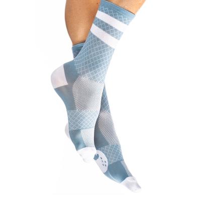 China QUICK DRY Quick Dry Nylon Cycling Socks Custom Bars Mens Womens Socks for sale