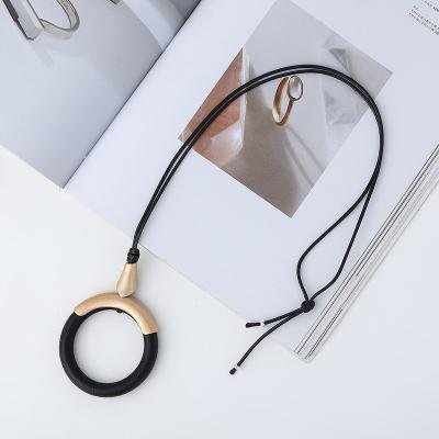 China TRENDY Wooden Circle Pendant Brushed Gold Necklace For Women Vintage Long Pendant Massive Necklace for sale