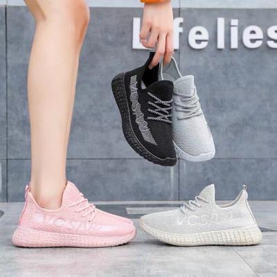 China Cushioning 2021 New Woven Women's Shoes Breathable Mesh Jogging Shoes Casual Shoes Flying for sale