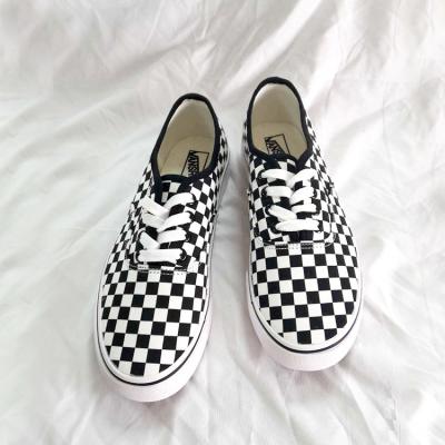 China Damping Soft Korean Style Student Board Plaid Chessboard Plaid Canvas Black And White Shoes Women'S Shoes for sale