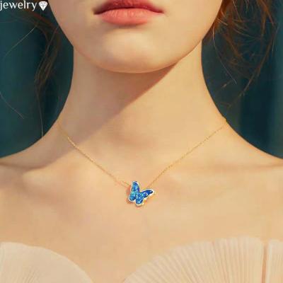 China TRENDY Butterfly Acrylic Necklaces For Women Tasty Trendy Jewelry For Female Gift Jewelry For Girls Gold Plated Alloy Chain Necklaces for sale