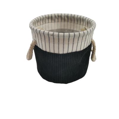 China Small Storage Box Viable Office Cabinet Basket Debris Clothing Cloth Storage Basket for sale