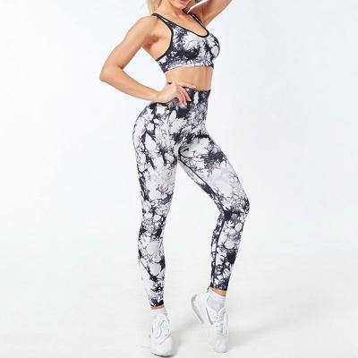 China Breathable Women Link Dye Yoga Workout Sets Fitness Sports Gym Sports Running Suits for sale