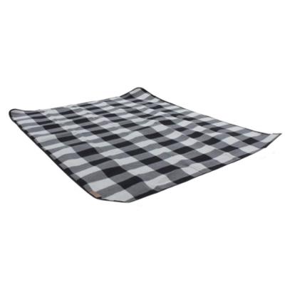 China High Quality Waterproof Light Duty Blankets Picnic Mat Waterproof Camping Folding Mat For Outdoor Hiking for sale