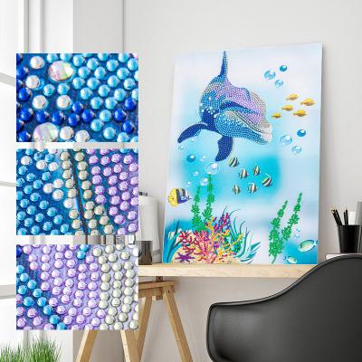 China The new hot sale special shape abstract shinny animal diamond drill crystal dolphin paintings for home decoration for sale