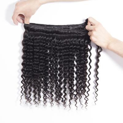 China Las extensiones rizadas americanas del cabello humano malasio africano de la Virgen tejen la onda profunda en venta