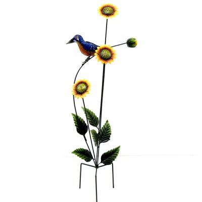 China Modern Hot Sale Metal Wrought Amazon Sunflower Bird Garden Stake Yard Decor for sale