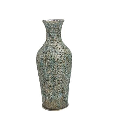 China Hot sales handmade carved METAL flower vase antique gold DECORATIVE vase for home for sale