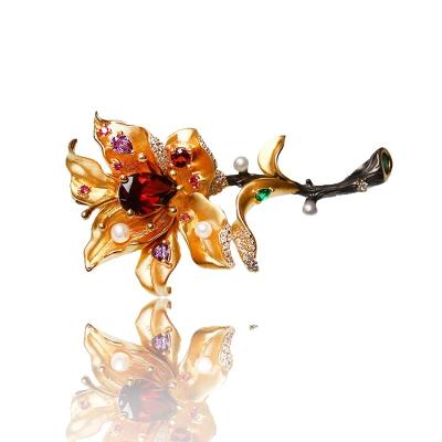 China Silver 23 new heavy industry flower branch natural garnet women's brooch for sale