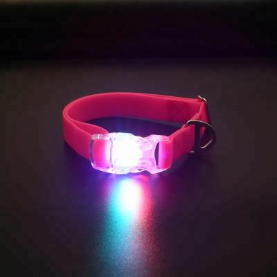 China Sustainable Christmas Pet Supplies , Christmas Light PVC Dog Collar With Light Buckle for sale