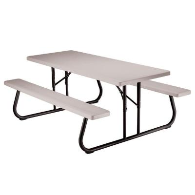 China Hotsale Modern 6 Feet Stain Heavy Duty Picnic Folding Table Outdoor Camping Table Set With Umbrella Hole for sale