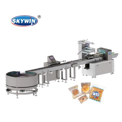 China Automatic Feeding Sandwich Biscuit Tower-Dish System Bar Biscuit Making Machine Flow Pack Wrapping Machine for sale