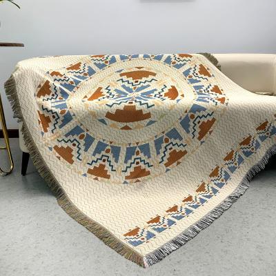 China PORTABLE home deco picnic blanket boho throw blanket cheap vintage tapestry for sale