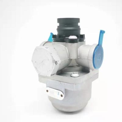 China Iron DELONG F2000 F3000 Aolong Adapter Valve Air Circuit Distribution Control Valve 8152120,6069 for sale