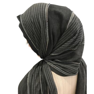 China Solid Color Muslim Elasticity Muslim Hijab Women Chiffon Polyester Chiffon High Quality Knitting Splicing Splicing Popular Warm Shawl for sale