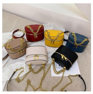 China Daily 2021 Designers Fashion PU Small Round Bucket Leather Cosmetic Women Lady Handbags And Purses for sale