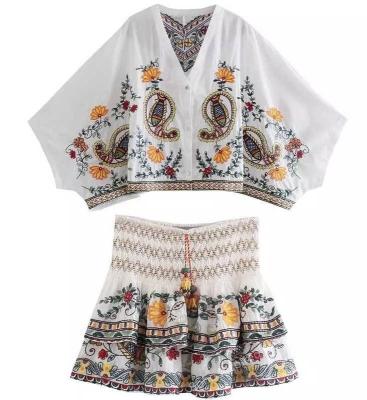 China Breathable Loose Embroidered Top + Skirt Embroidered Set Set High By Waist for sale