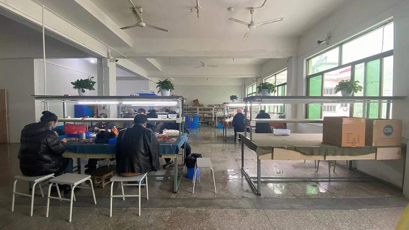 Verified China supplier - Yiwu Huibang Jewelry Factory