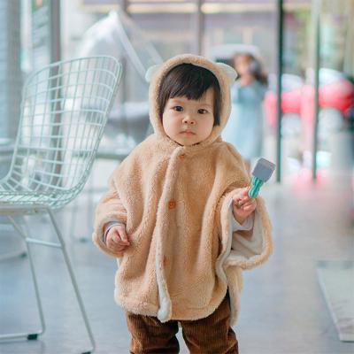 China Fleece Comfotable Home Or Away Soft And Lovely Cotton Hooded Coat Winter Baby Cape for sale