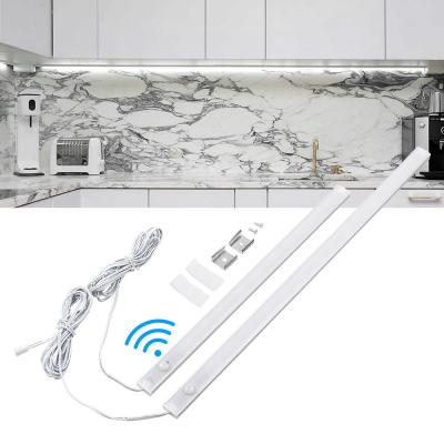 China Modern Professional 12VDC Motion Sensor Kitchen Mounted Lighting Under Cabinet LED Light for sale