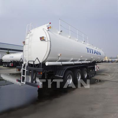 中国 Fuel tank semi trailer distribution fuel tanker semi trailer prices fuel transport trailers for sale 販売のため