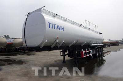 China Recargable de combustible diesel de 3 ejes 45.000/47000 litros Recargable para camiones cisterna en venta