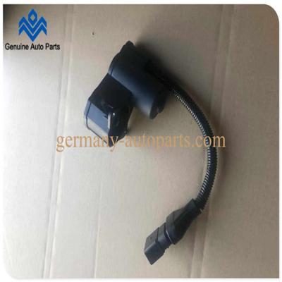 China motor eléctrico del calibrador del freno 4E0 998 281B, pernos del motor 4 de la bomba del freno trasero de Audi A8 S8 en venta