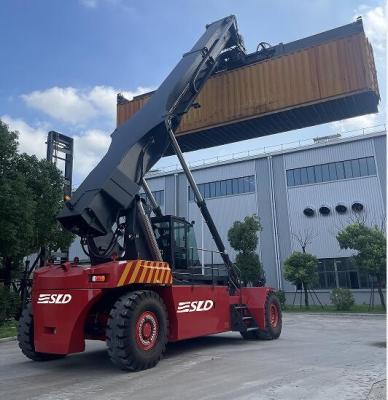 China Kessler Reach Stacker With ZF Auto Transmission And Cummins Engine For Container Handling en venta