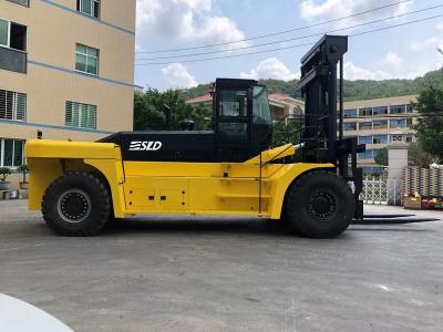 中国 評価されるLoad 42000kgs Shipping Container Forklift With Weichai Engine 販売のため