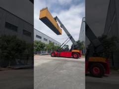 45 Tons Container Reach Stacker 71400 Kgs  20‘- 40‘ Containers