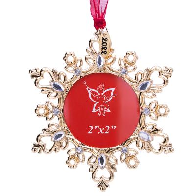 China Christmas Tree Decoration 2022 Tag Metal Christmas Picture Frame Hanging Small Photo Ornaments Charm for sale