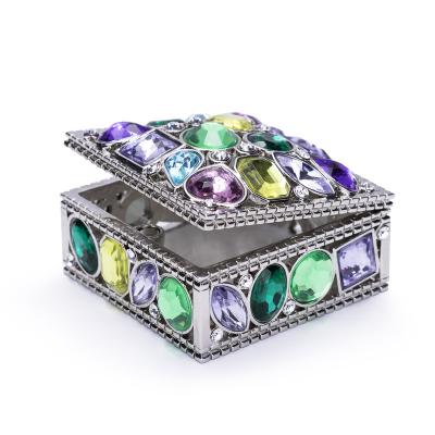 China Metal Square Rhinestones Best Selling Unique Gift Small Metal Trinket Boxes Silver Trinket Box for sale