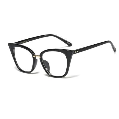 China Optical frames 97093 unisex wholesale cat eye glasses frames retro PC and metal optical frames for sale