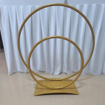 China New Fashion Gold Metal Flower Stand Painting Centerpieces Classic/Postmodern Wedding Decor for sale