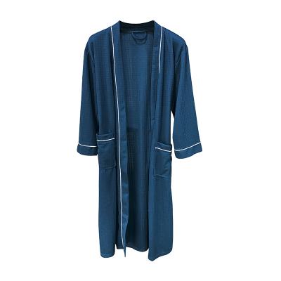 China China Supplier OEM Polyester Flannel Fleece QUICK DRY Soft Bathrobe Sleepwear for sale