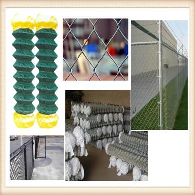 China Diamond Hole Steel Chain Link Fence 50 × 50mm Heat Resistance For Railway Station for sale