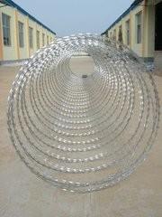 China Double Twisted Steel Barbed Wire Mesh For Protect Fencing for sale