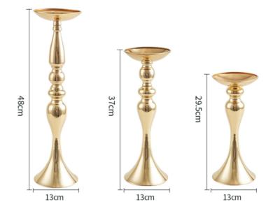 China ECO-frendly Wholesale Luxury Wedding Decoration Gold Mermaid Candle Holder for sale