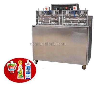 China 2014 new design mutifunctiong food liquid filling machine for sale