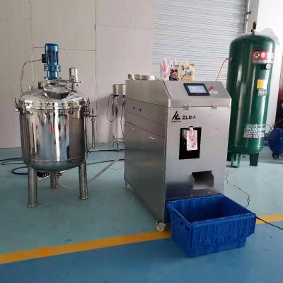 China Safety 330ml Water Stand Up Pouch Filling And Sealing Machine for sale