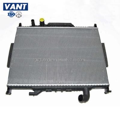 China Good Quality Radiator LR022741 For Land Rover Range Rover 2002-2012 Fashion For Land Rover for sale