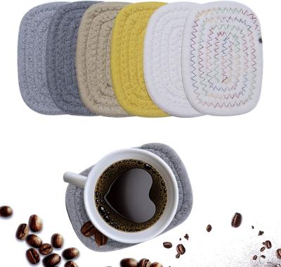 China Great Viable For Housewarming Gift Mat Handmade Braided Absorbent Woven Coasters For Drinks Fit Shape Cotton Heat Resistant Coaster for sale